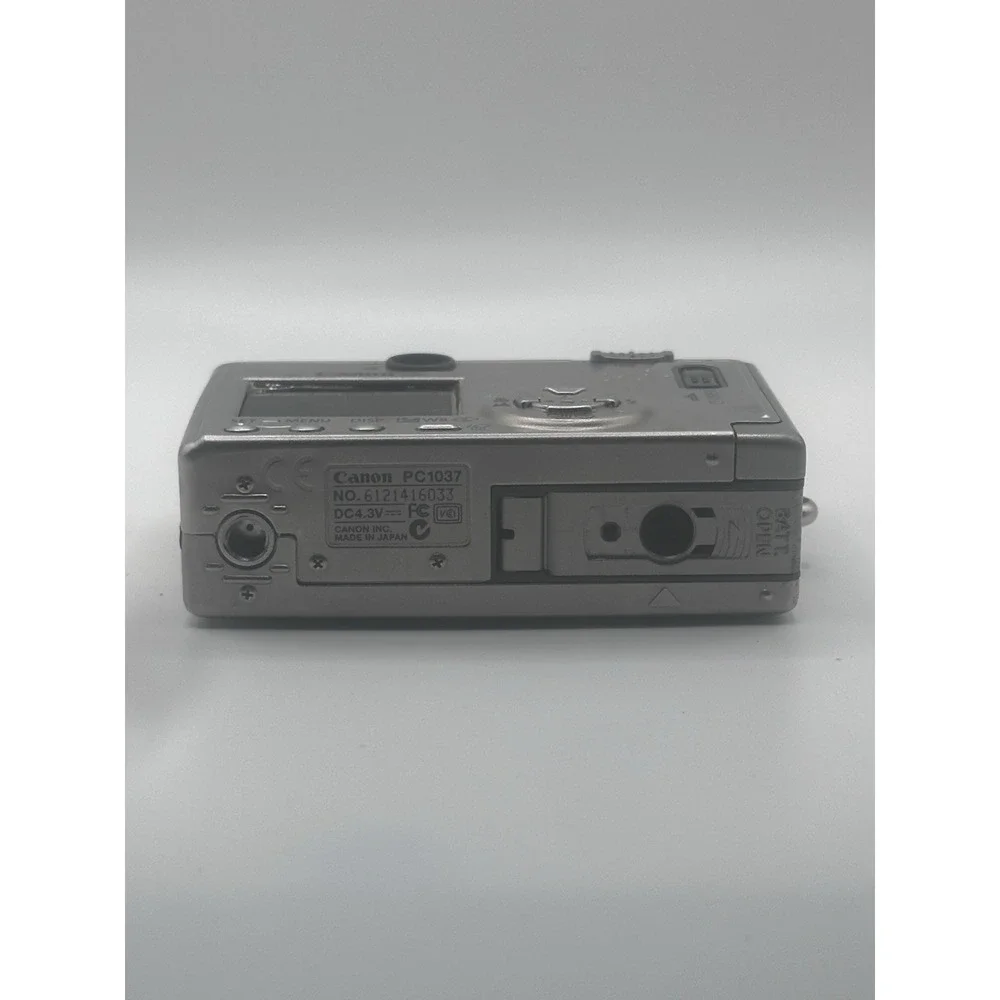 Canon PowerShot S230 Digital ELPH 3.2MP Silver Camera Untested